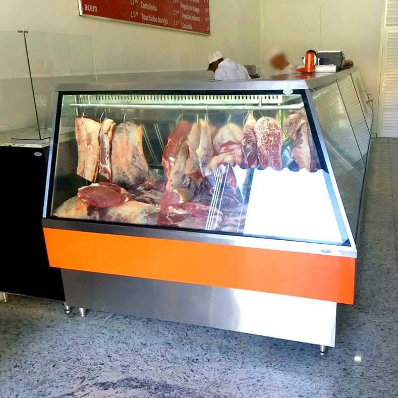 FreeArt - Expositor de carnes resfriadas e móvel caixa.