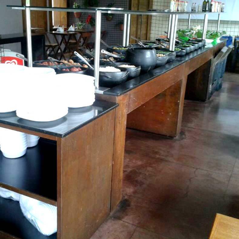 FreeArt - Expositor self service para almoço em aço corten.